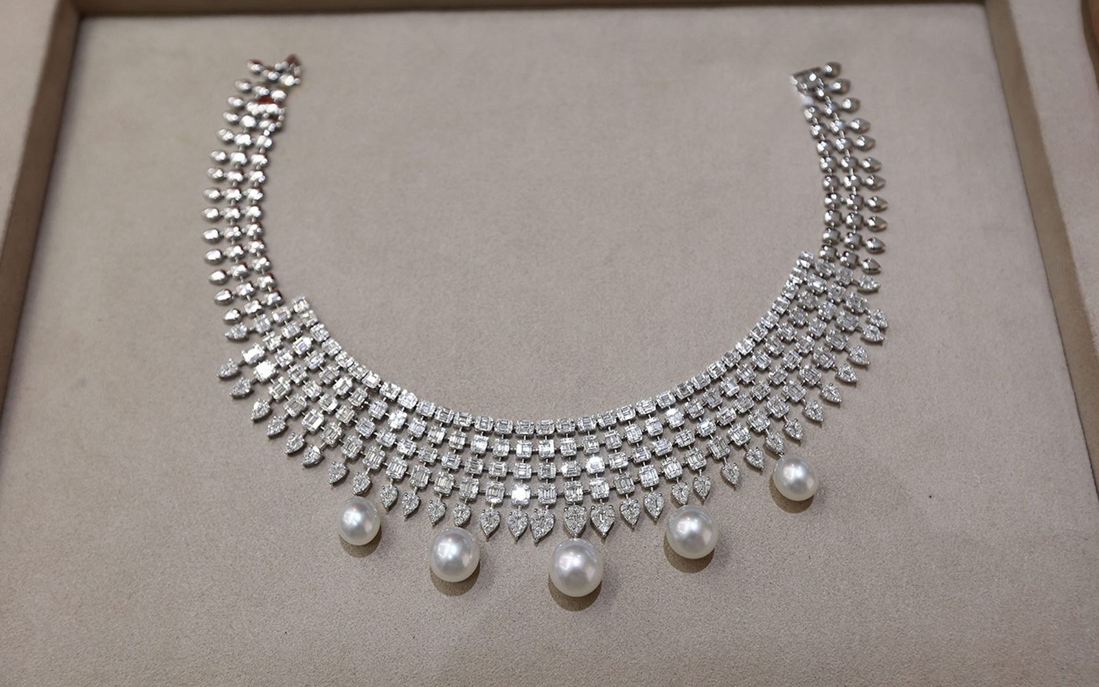 One of a kind South Sea pearl and diamond masterpiece from the brand new Yoko London Empress Collection. The pearls on this piece are removable.