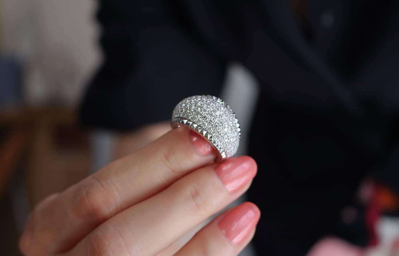 Ferrat Paris ring set with diamonds in white gold