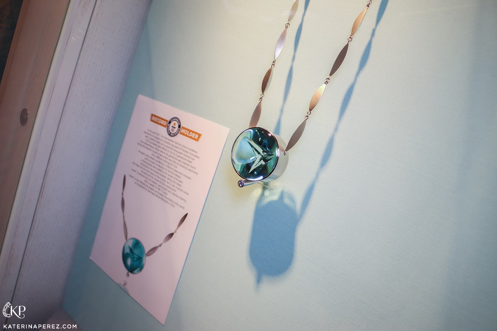  Atelier Munsteiner Apollo necklace with a 196.17 carat Paraiba tourmaline in platinum