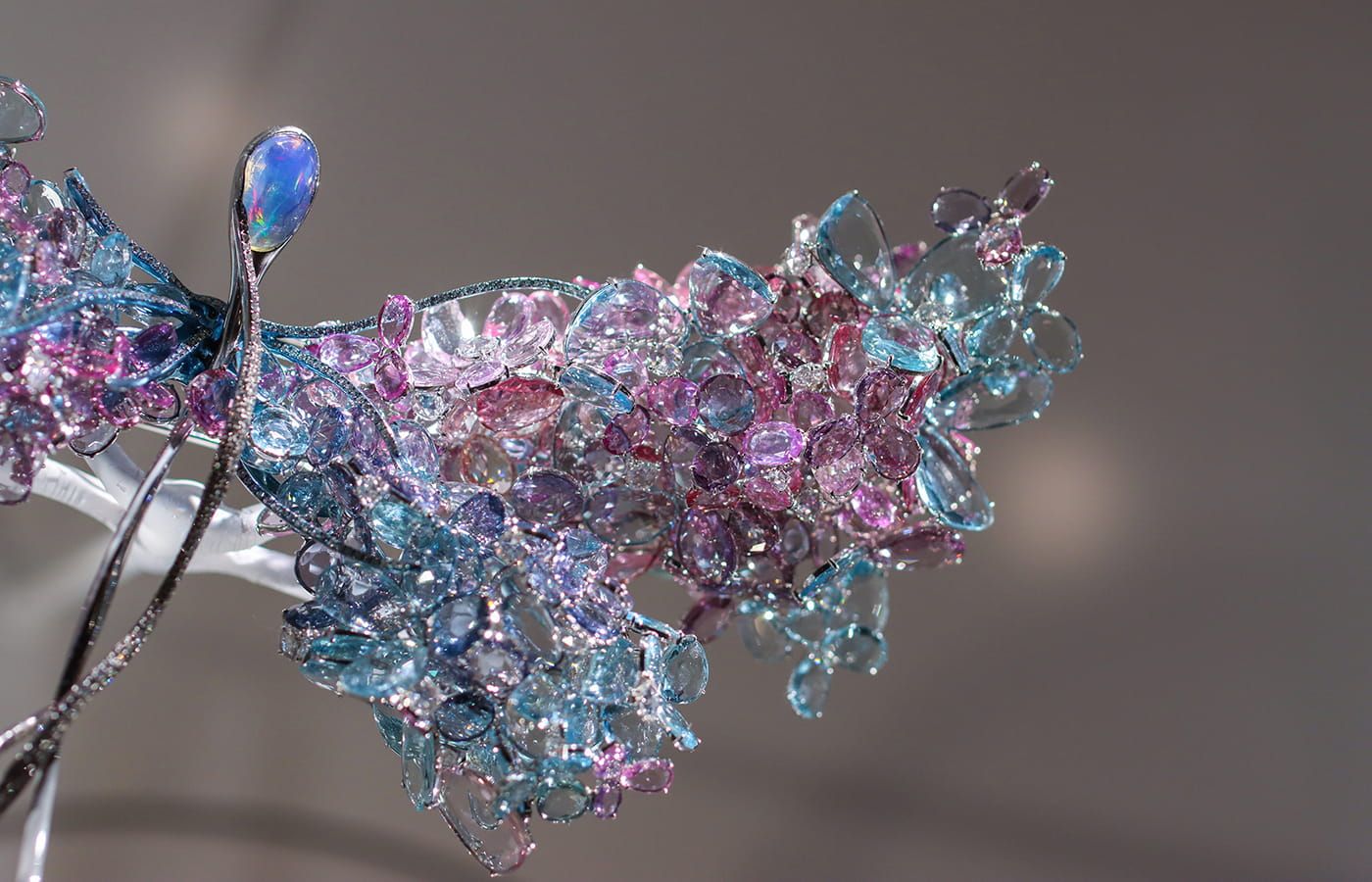  A closer look at the Feng J 'Blooming Dragonfly Diva’ brooch with double rose-cut gemstones