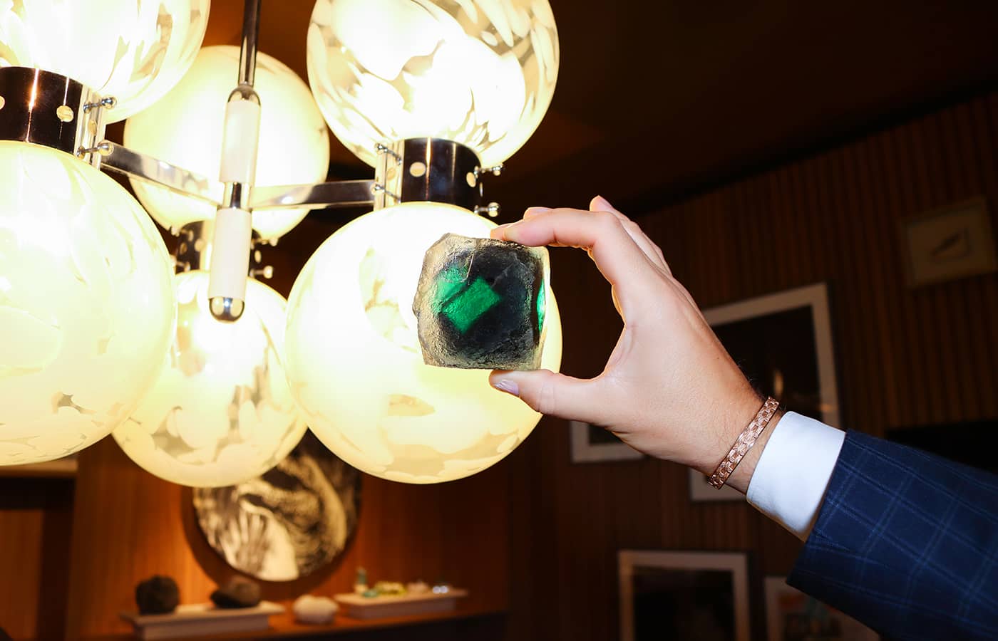  This 'alien eye' fluorite mineral specimen is part of Jochen Leën's collection