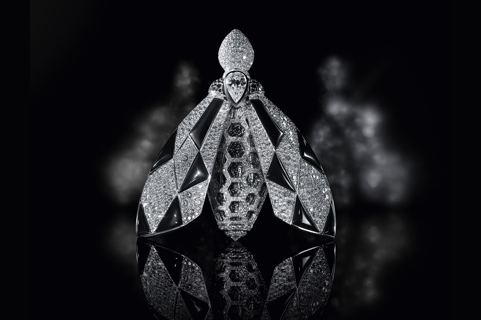 The Black Bee Prestige Guerlain Perfume Bottle by Lorenz Bäumer & Baccarat
