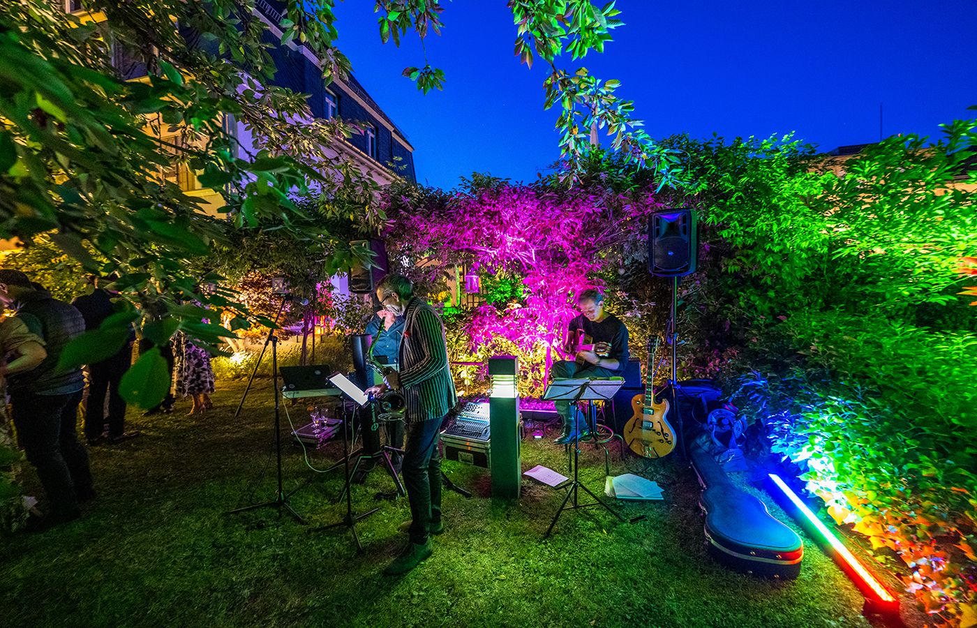 Celebrating a milestone with live music and the Constantin Wild team in July 2022