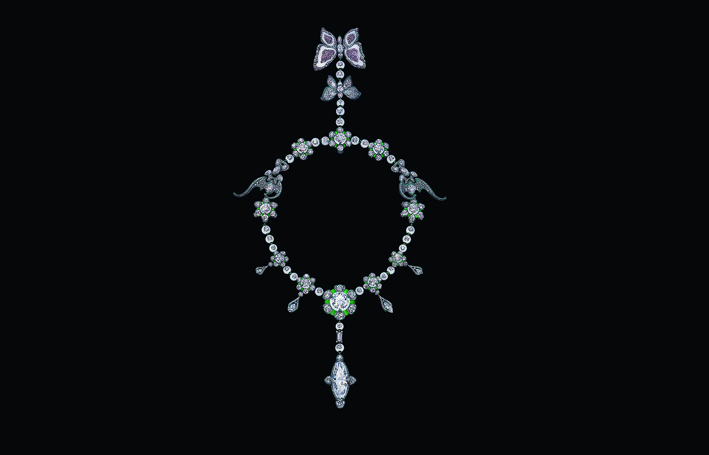   A Heritage in Bloom A Dreamlike Moment variation of the Heritage in Bloom necklace