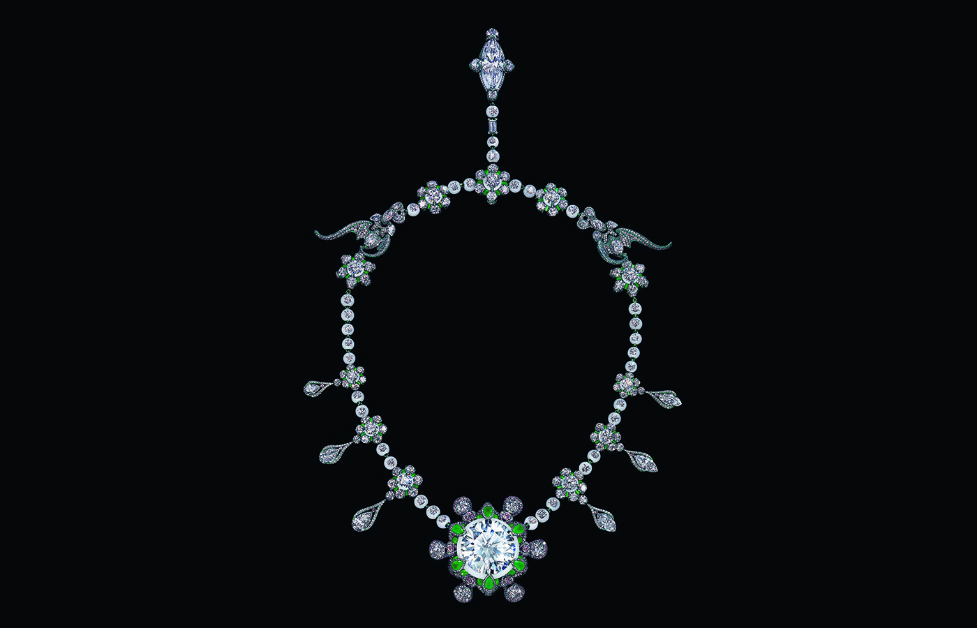  A Heritage in Bloom necklace can be worn in 27 different ways