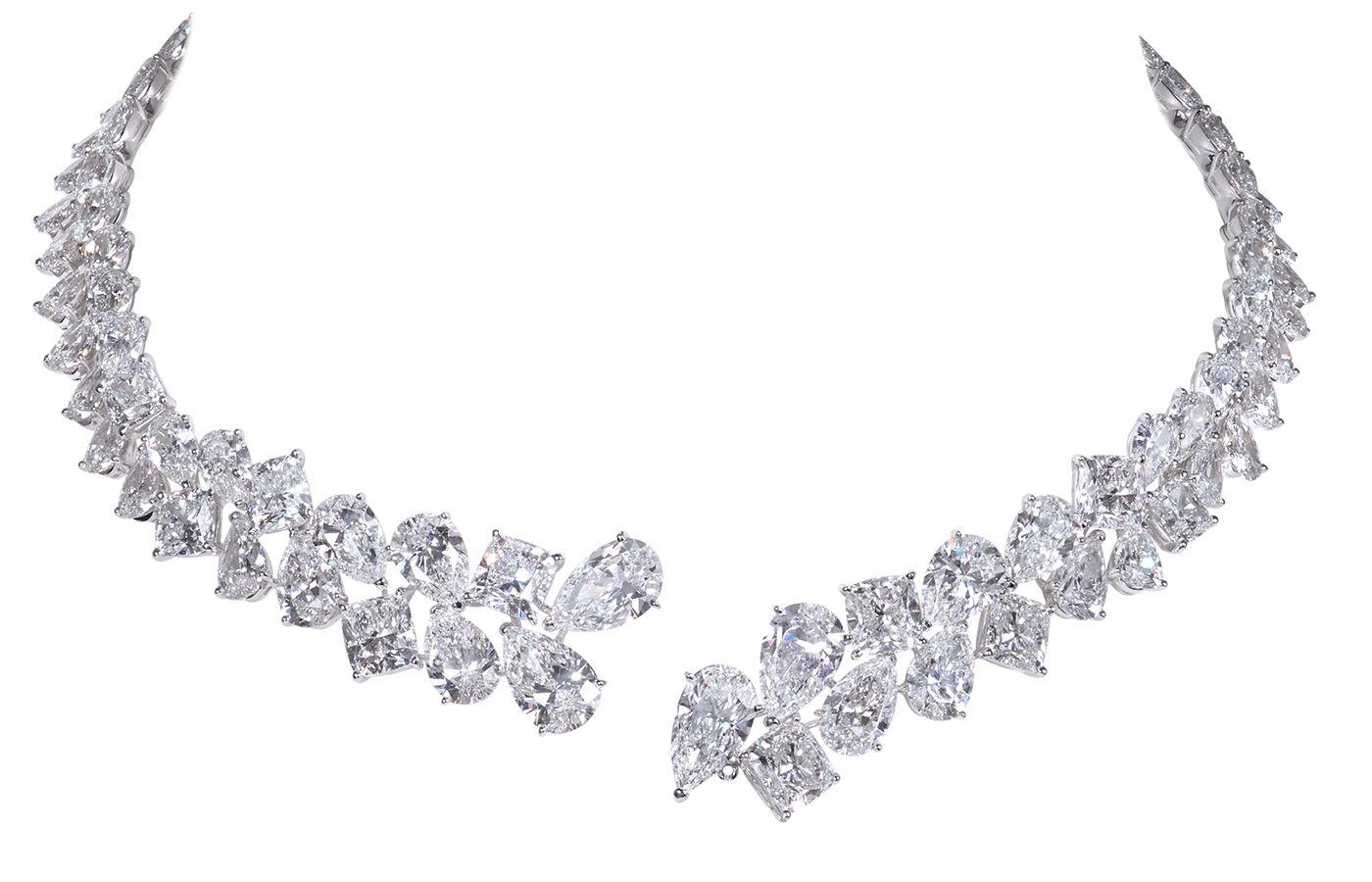  Moussaieff pear, cushion and round shaped diamond choker