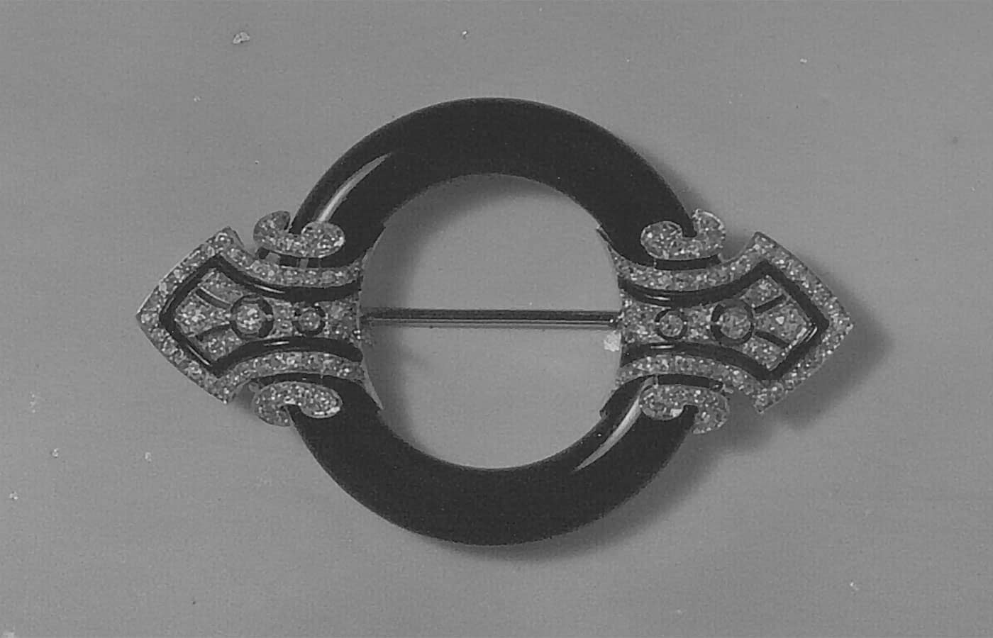 The Prince of Wales Art Deco brooch (1924) from the Boucheron Archive 