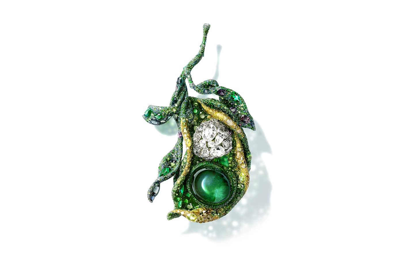  Cindy Chao The Art Jewel Cardamom brooch in titanium, featuring an 81-ct emerald, white, yellow and brown diamonds, tsavorites, sapphires, tourmalines and alexandrites from the Black Label Masterpieces High Jewellery collection