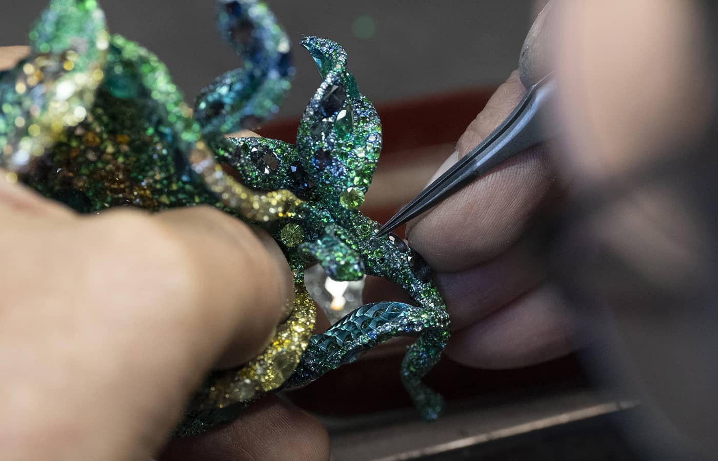  Making of the Cindy Chao The Art Jewel Cardamom brooches from the Black Label Masterpieces High Jewellery collection