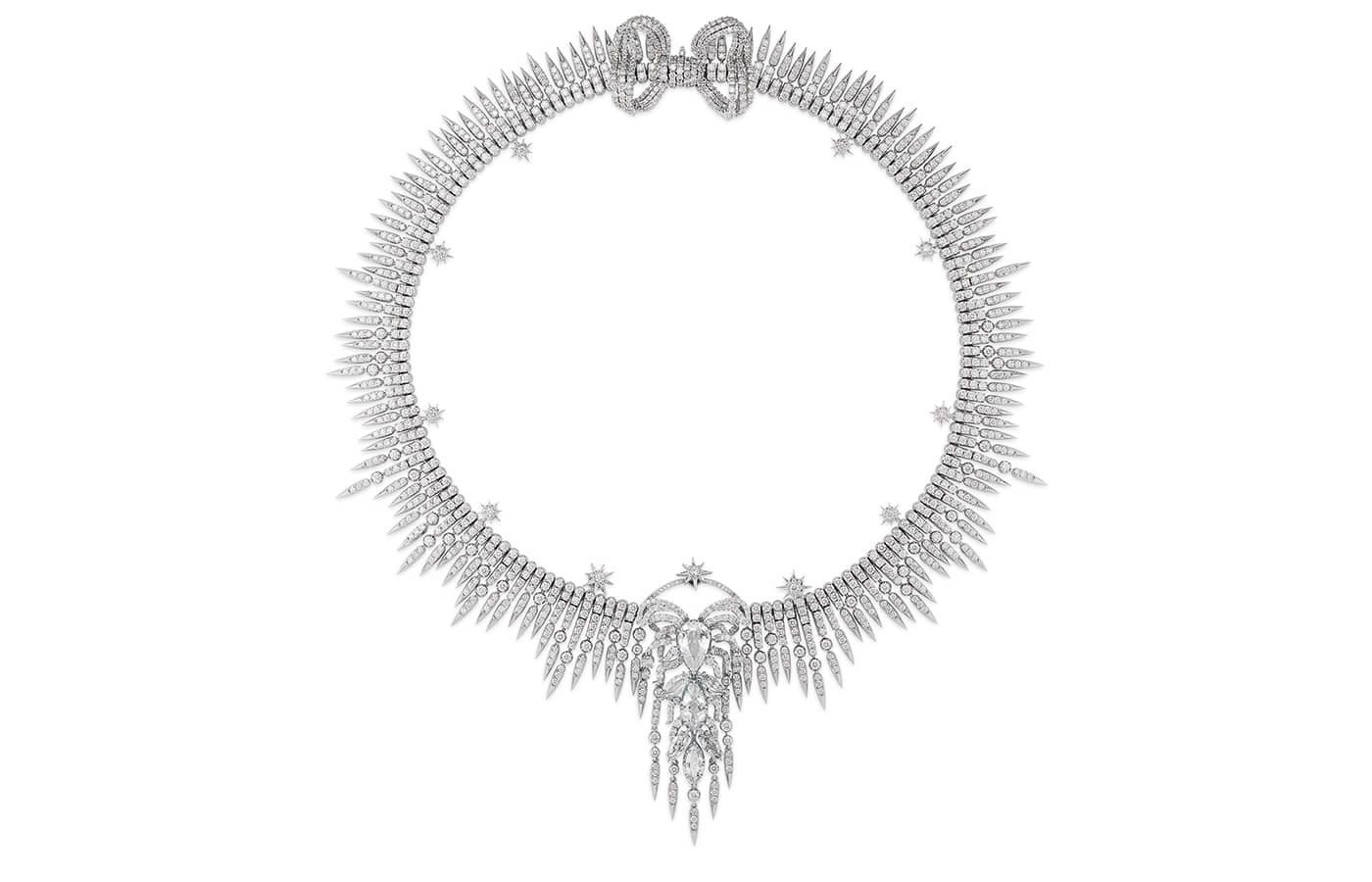  Gucci High Jewellery necklace in white gold and diamonds from the Hortus Deliciarum High Jewellery collection
