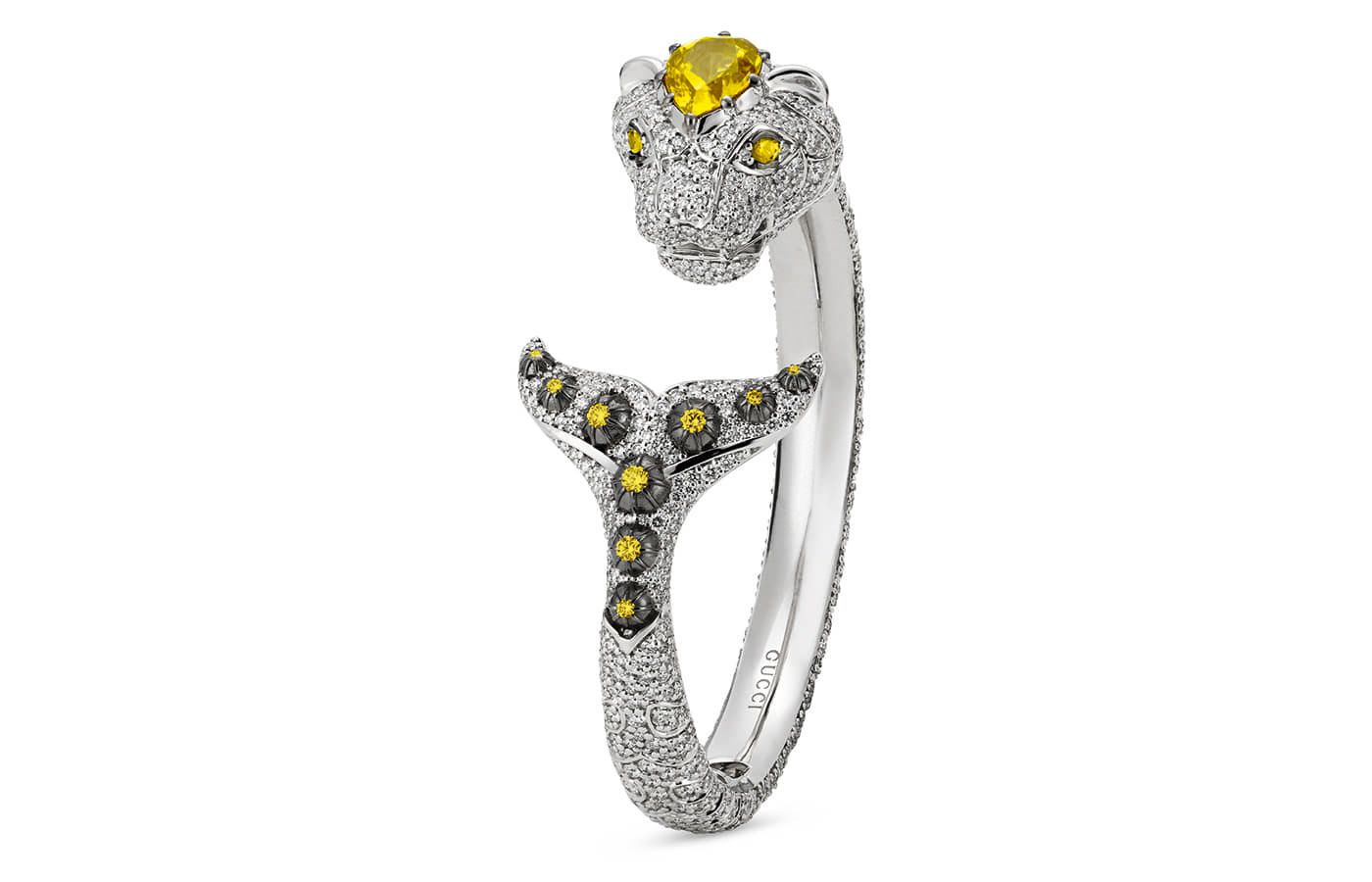  Gucci High Jewellery bracelet with Tiger Head motif in white gold set with a 4-ct yellow sapphire, fancy and white diamonds from the Hortus Deliciarum High Jewellery collection
