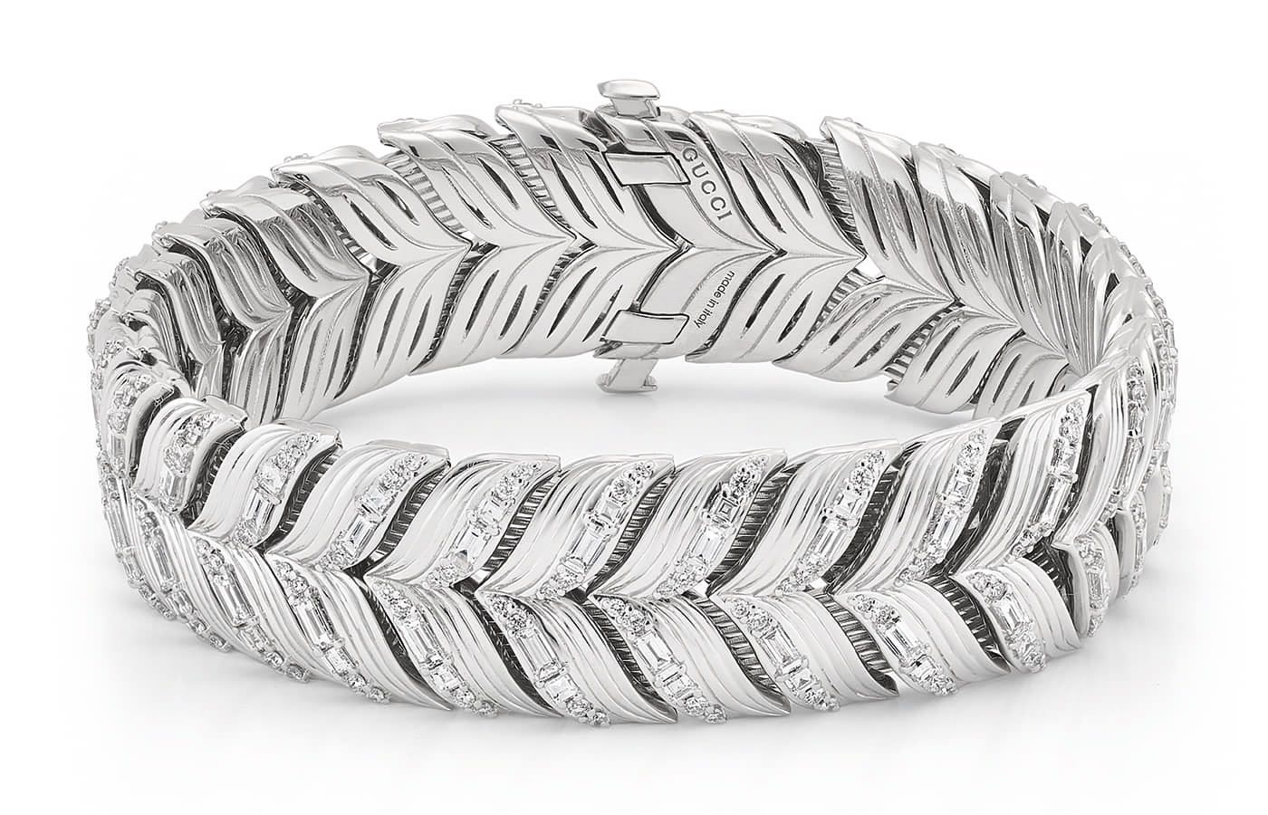  Gucci High Jewellery bracelet in white gold and diamonds from the Hortus Deliciarum High Jewellery collection