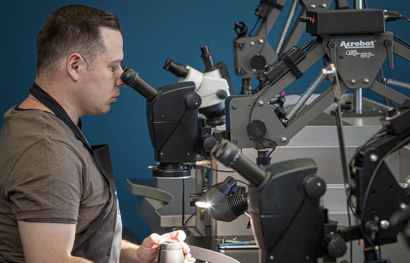  Roman Karakurkchi uses the latest equipment to develop the skills of other jewellers at the International Jewellery School in St Petersburg