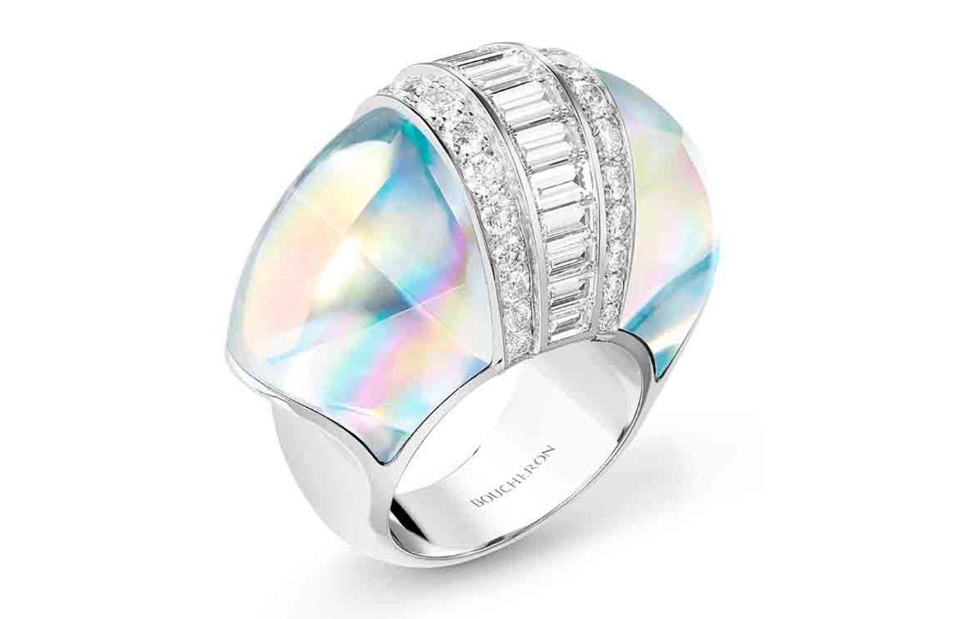  Boucheron High Jewellery ring in white gold, rock crystal and diamond