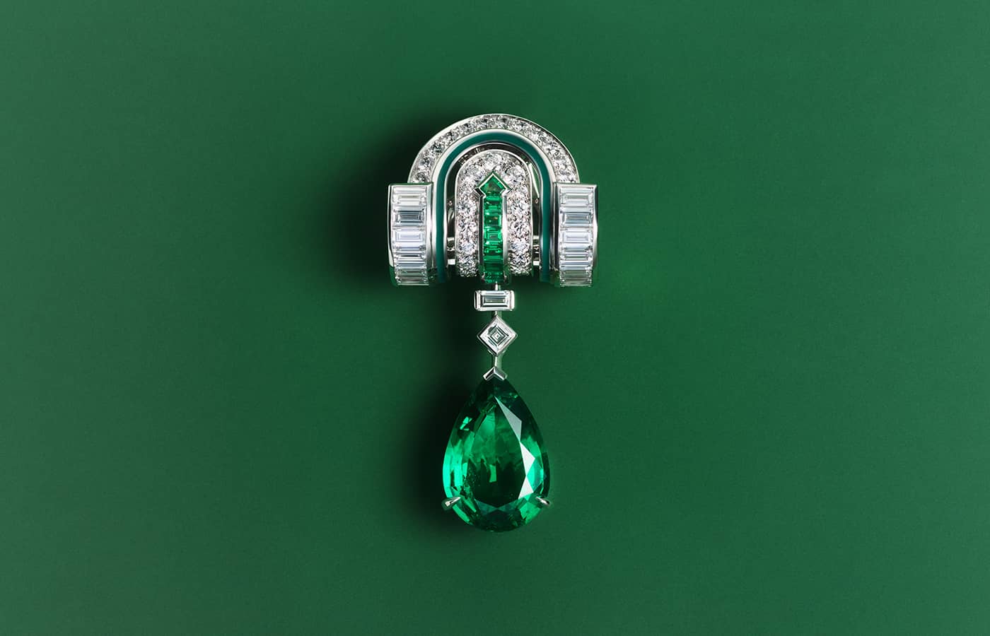  Green Garden pendant earring with two Zambian emeralds weighing 8.03 carats total, plus diamonds, emeralds and green lacquer in platinum from the Boucheron Like a Queen High Jewellery Collection