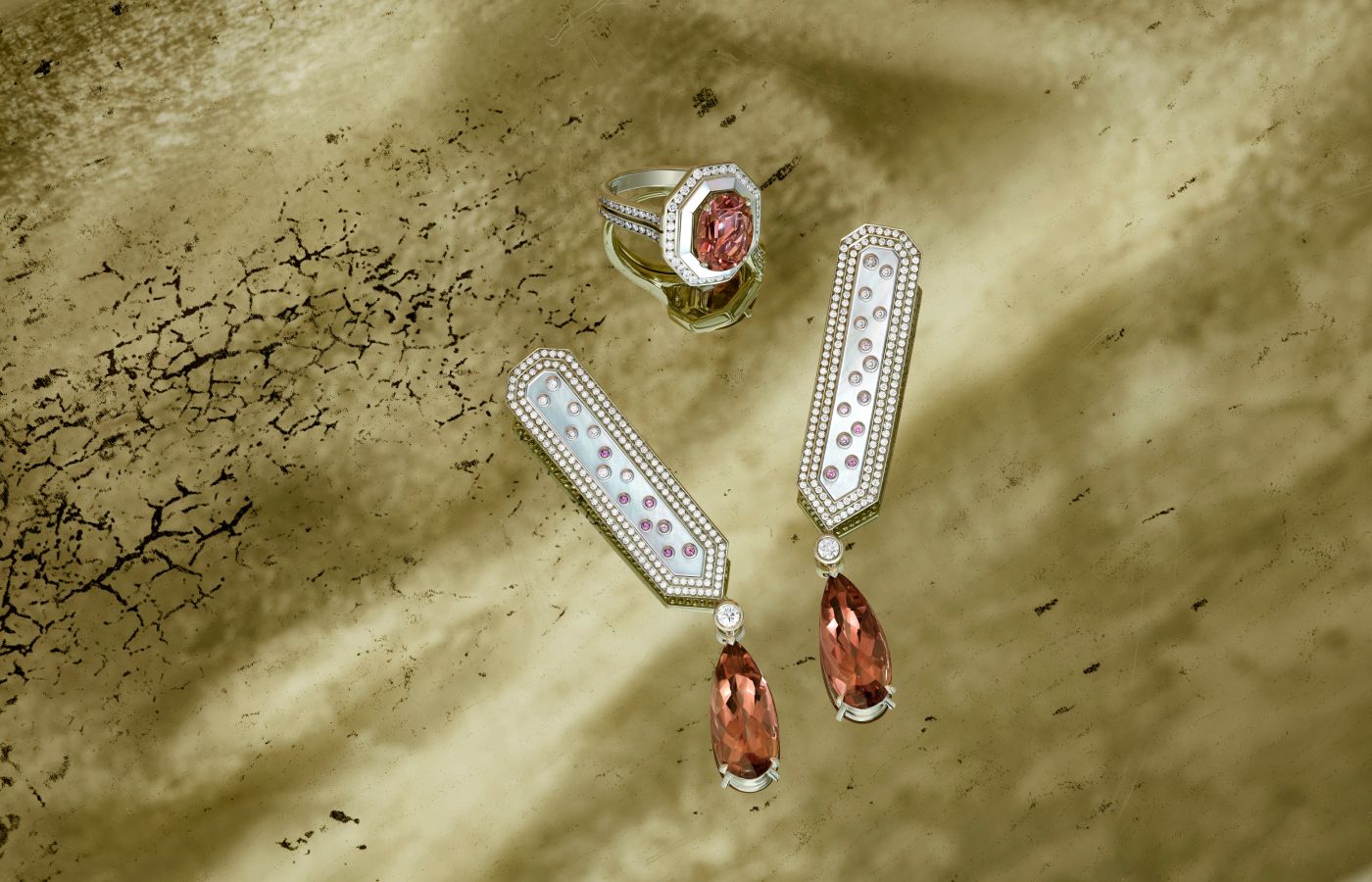  Garrard Desert Rose earrings and ring in white gold, pink tourmaline, diamond, pink sapphire and white mother-of-pearl from the Couture High Jewellery collection 