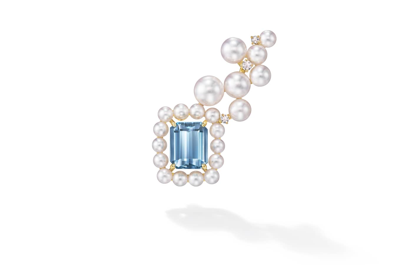  Tasaki  Atelier Ore earring in aquamarine, Akoya pearl and diamond