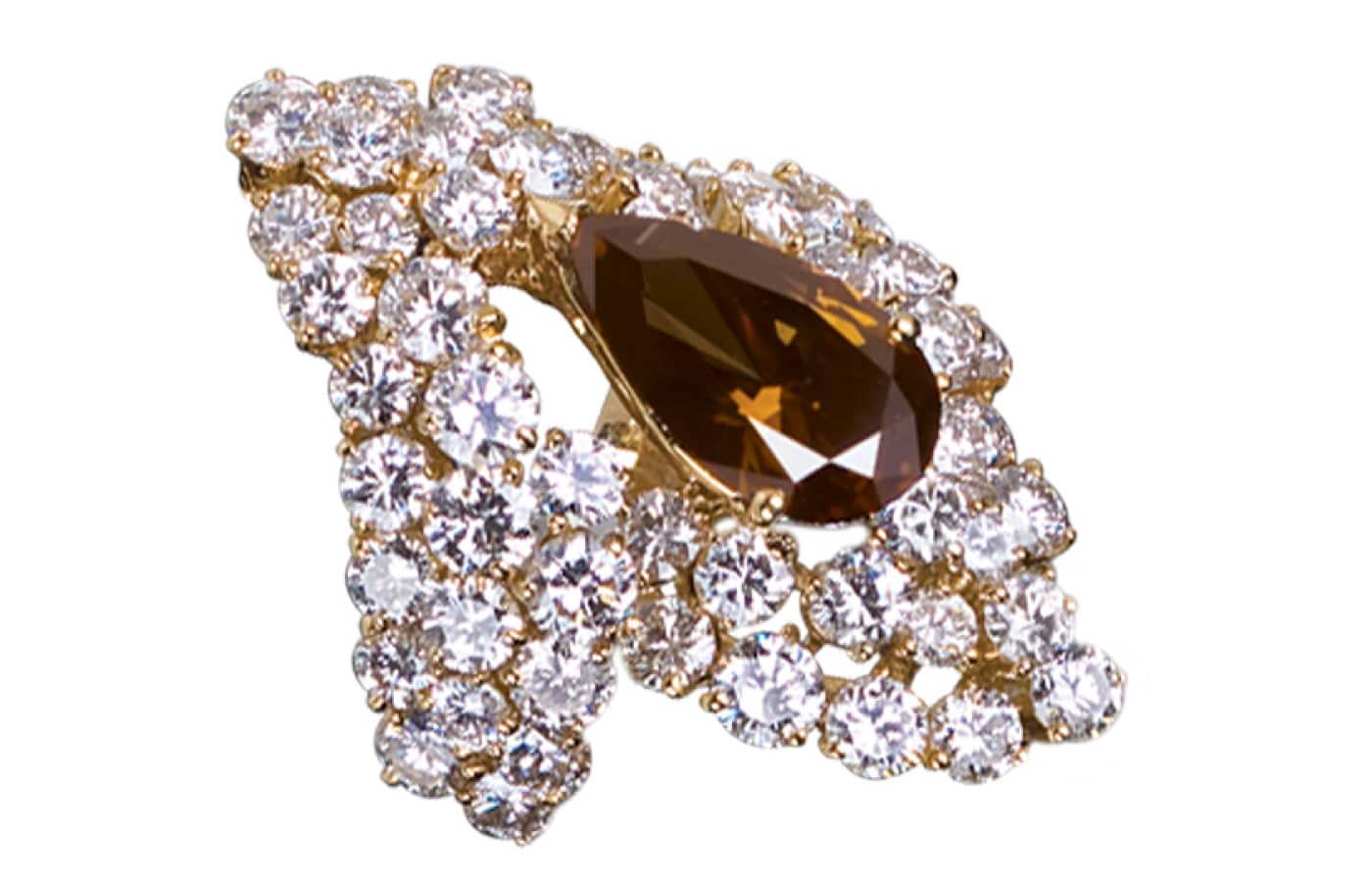  A Moussaieff High Jewellery ring with brown and colourless diamonds worn by Rihanna at the Oscars 2023
