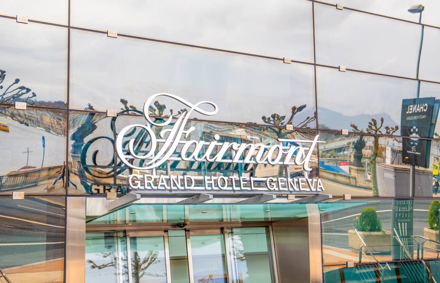 The Fairmont Grand Hotel Geneva is the home of Haute Jewels Geneva in 2023