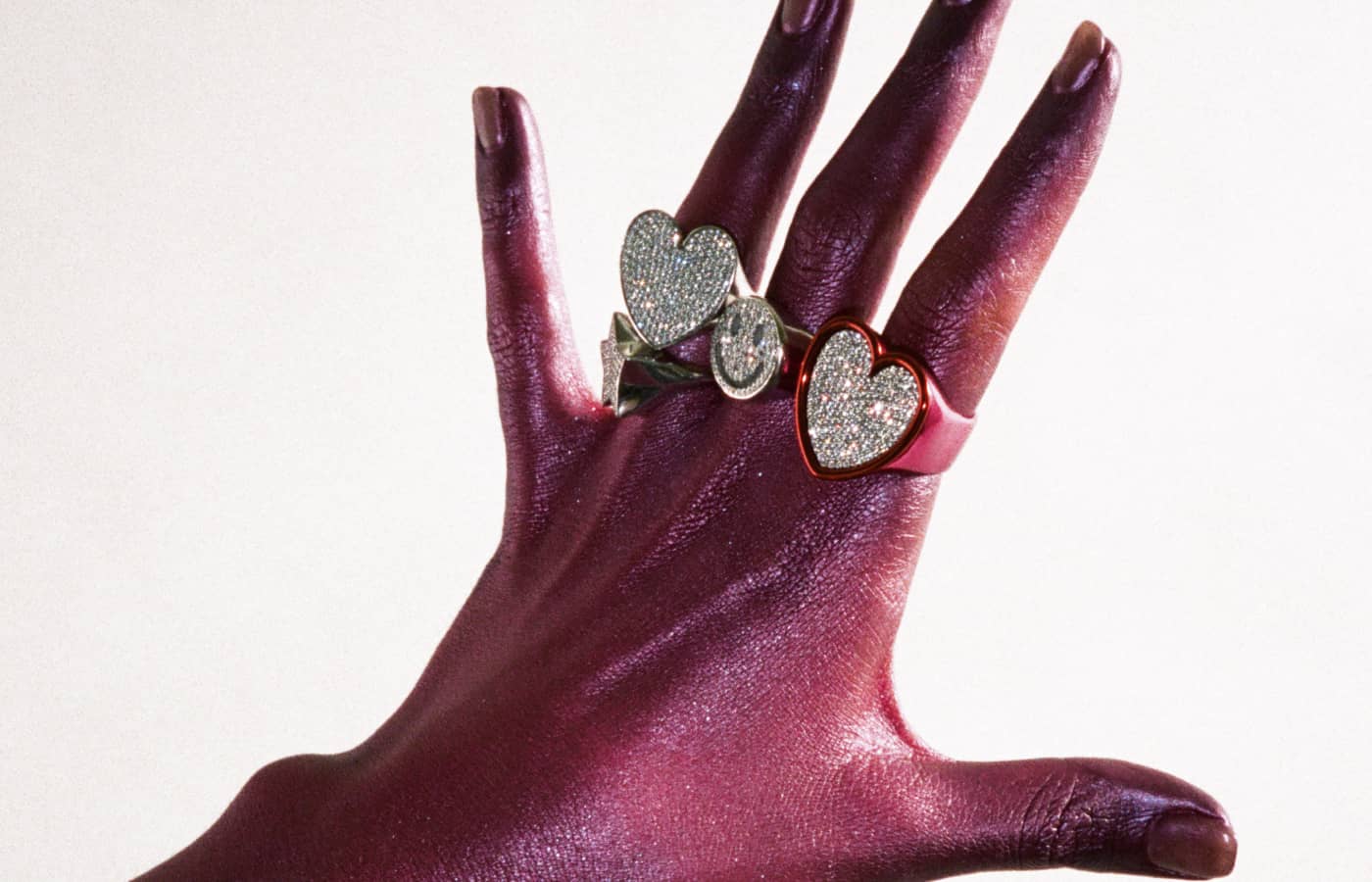  EERA Heart and Smiley rings in gold, rhodium and diamond 