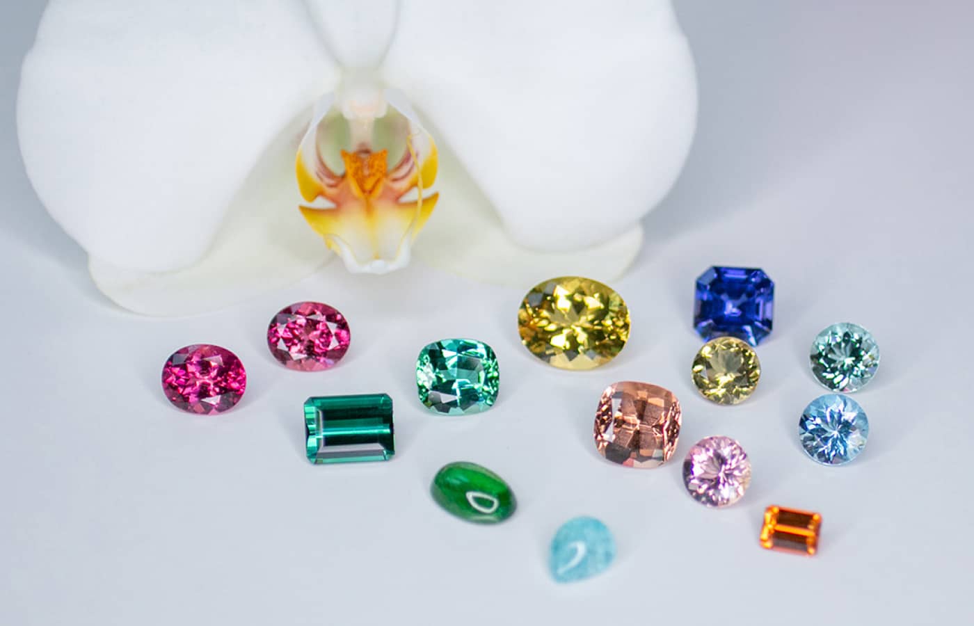  You can find aquamarines, tourmalines, beryls and more coloured gemstones as well as diamonds at gemhype.com