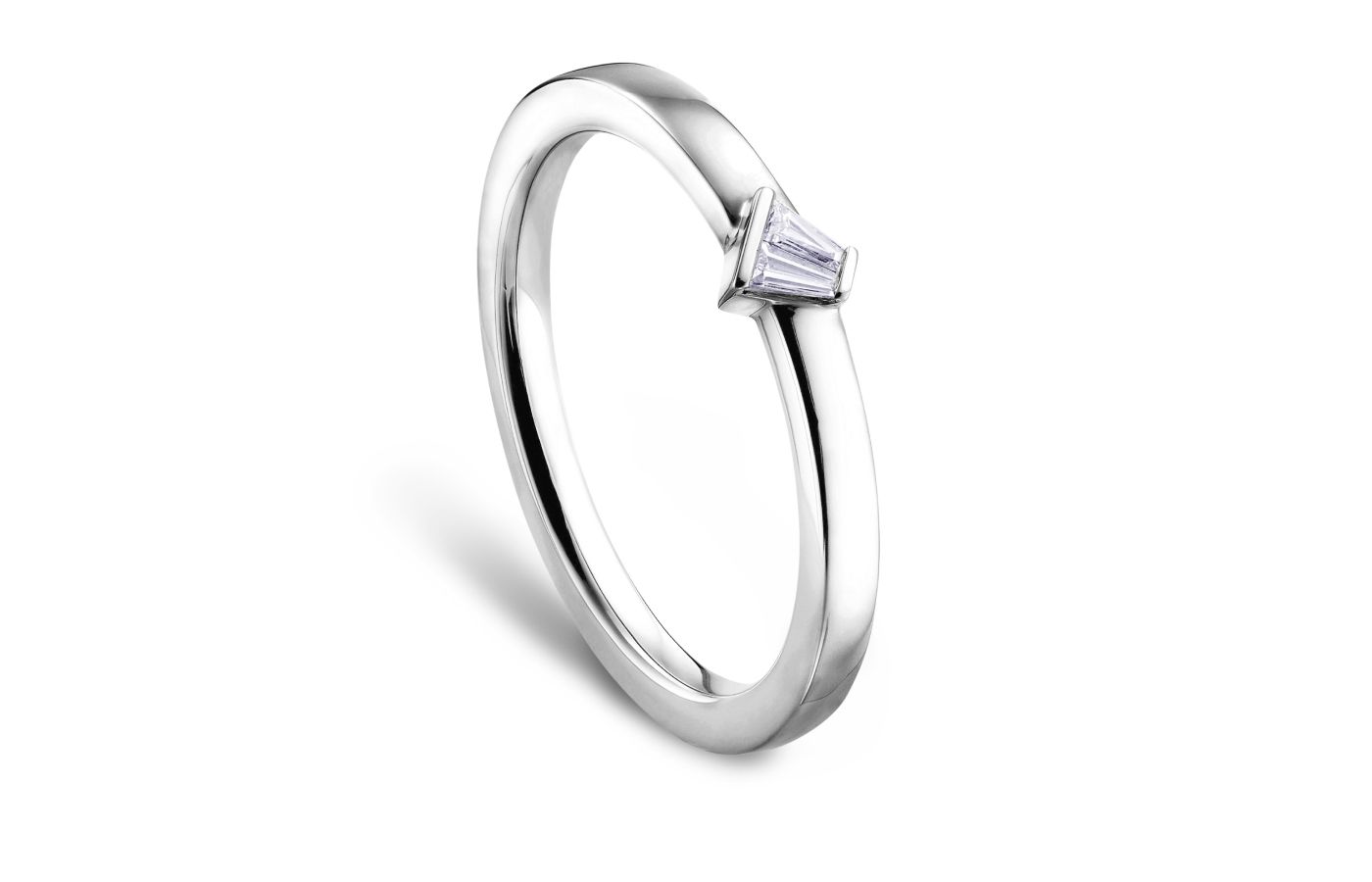  Bucherer Fine Jewellery Rock Diamonds ring in 18k white gold with a trapezoid-cut diamond solitaire