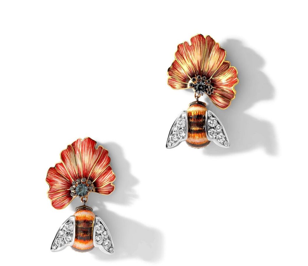  LIZA BORZAYA Bamblebee With Poppy earrings in gold, diamond and enamel