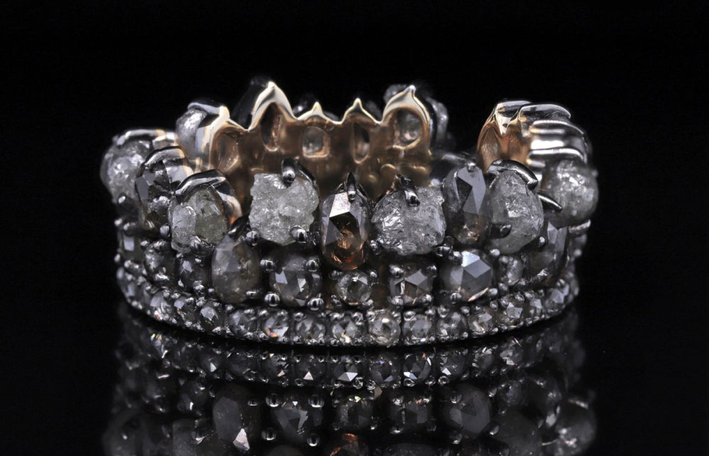  A.DEITIY Irony ring in white gold, rustic and brown diamonds