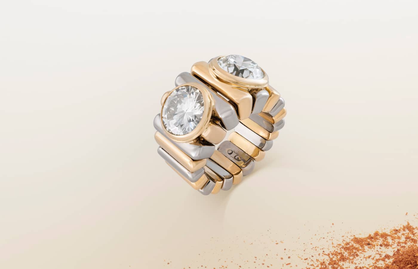 JAR diamond ring in 18k yellow and white gold, due to be sold at the Christie’s Magnificent Jewels auction on 17 May 2023