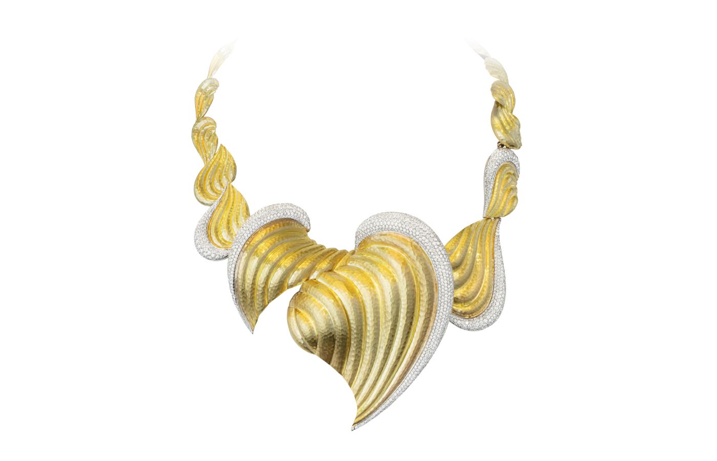  Vendorafa gold necklace - 'The People's Choice' 2nd Place winner at the Couture Design Awards 2023