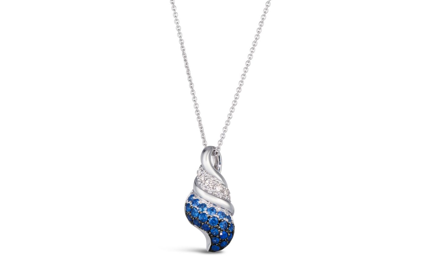  Le Vian Sea & Sky pendant in Vanilla Gold, Denim Ombré Sapphires and Vanilla Diamonds
