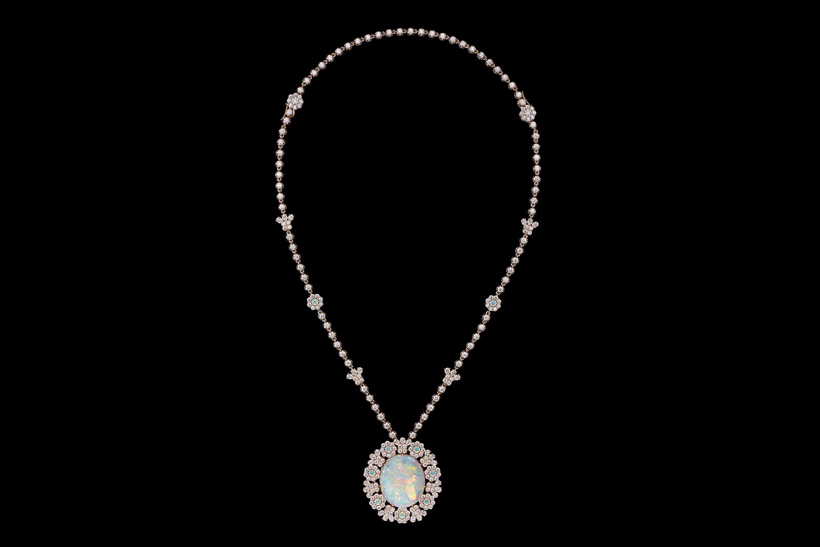  Dior Joaillerie High Jewellery necklace in pink gold, diamonds and white opal from the Les Jardins de la Couture High Jewellery collection