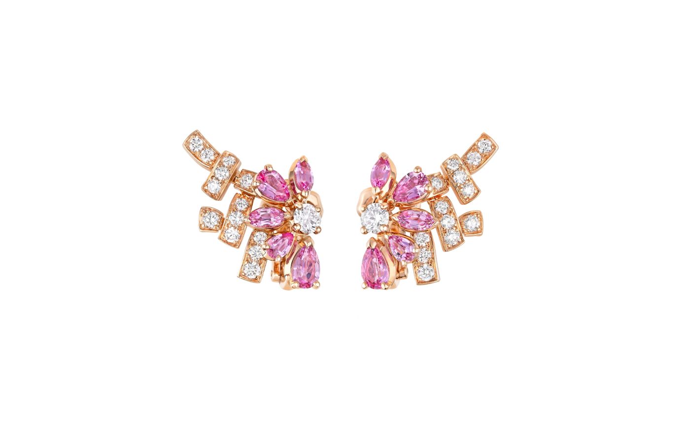  Chanel Tweed Poudré earrings with diamonds and pink sapphires in pink gold, from the Tweed Camélia set of the Tweed de Chanel High Jewellery Collection