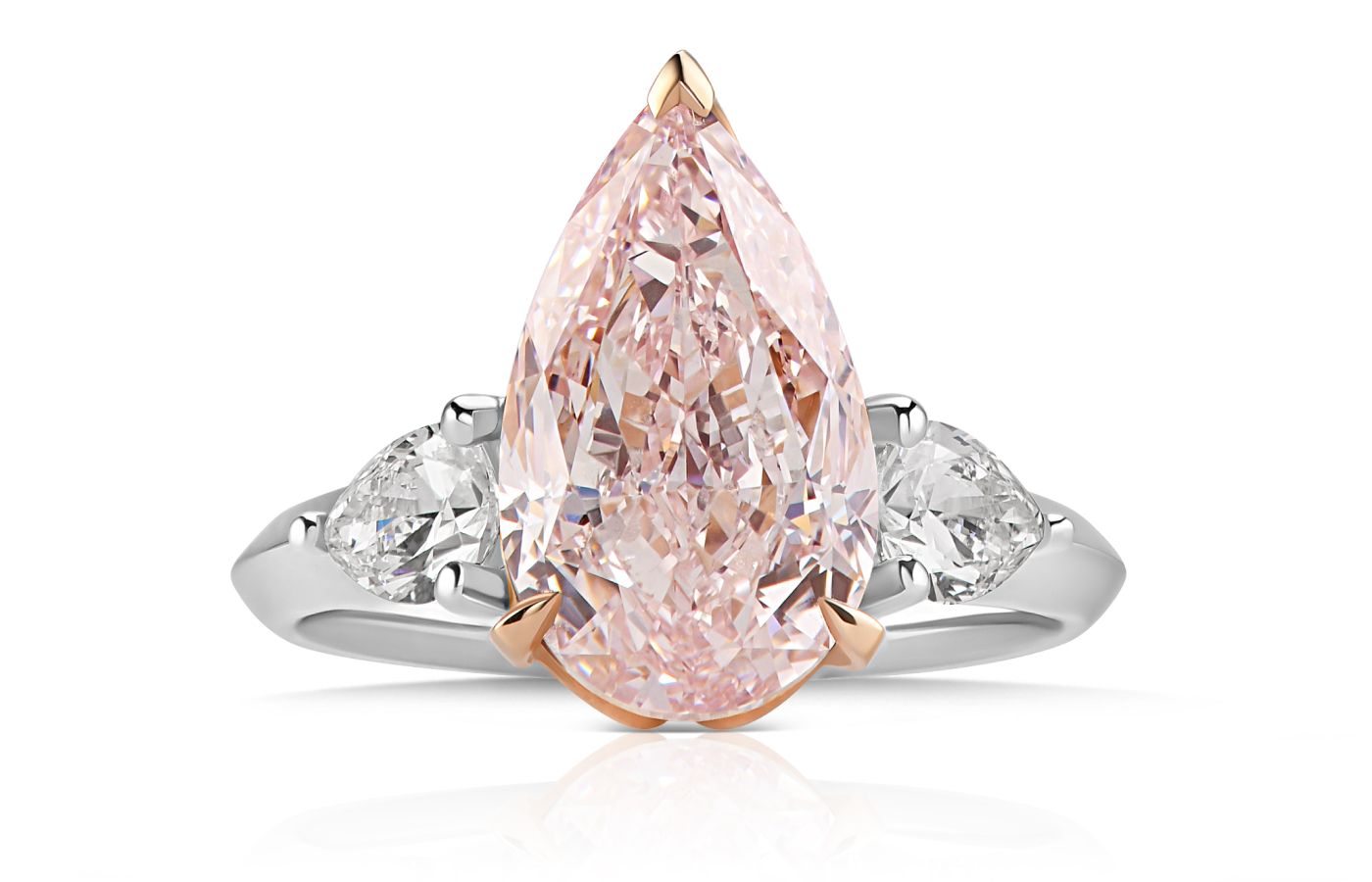  Parure Atelier High Jewellery ring featuring a 5-ct Fancy Pink diamond and colourless diamonds 