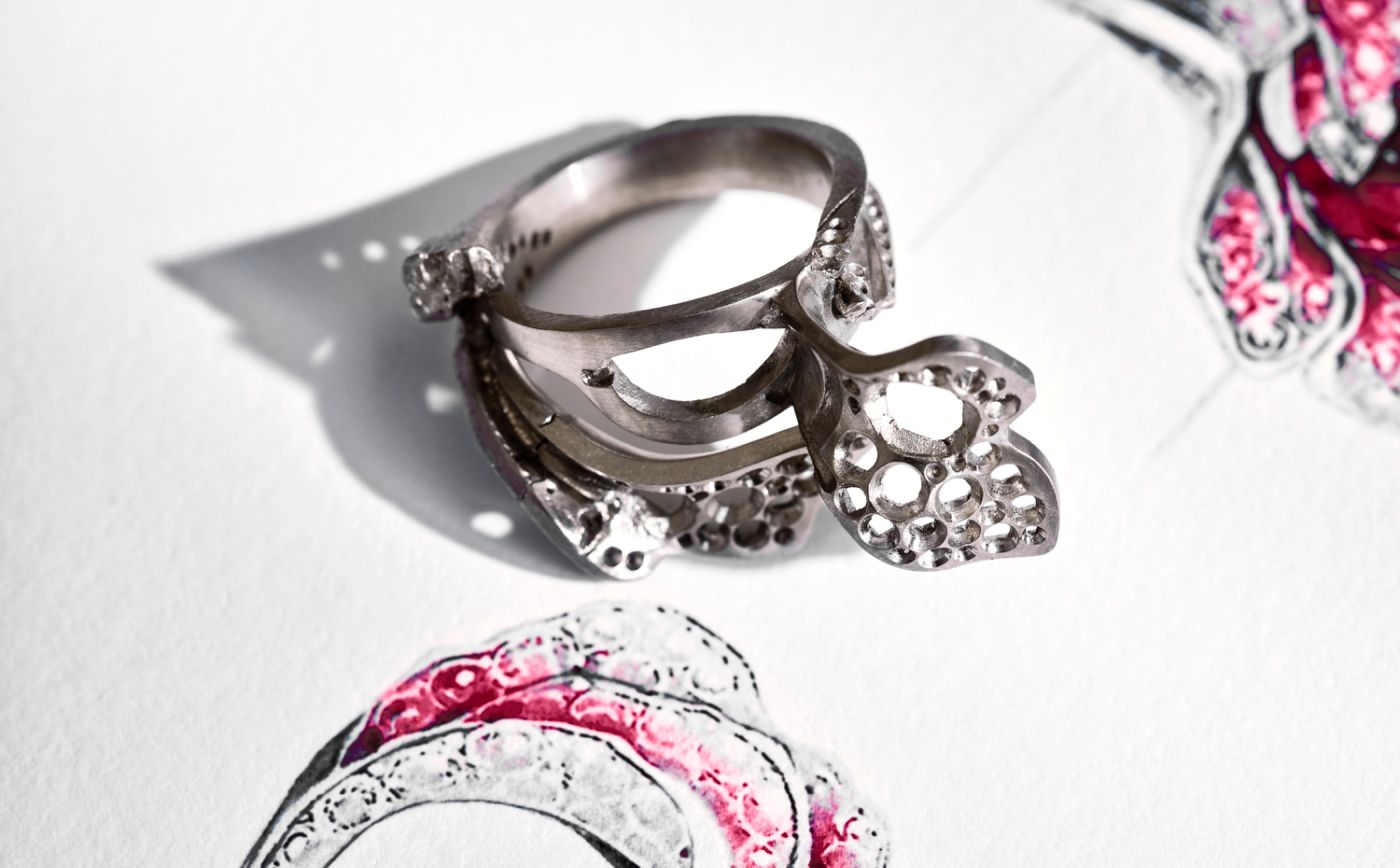  Making of the Chaumet Iris ring in white gold, 8.14-ct pink spinel, pink sapphire and diamond