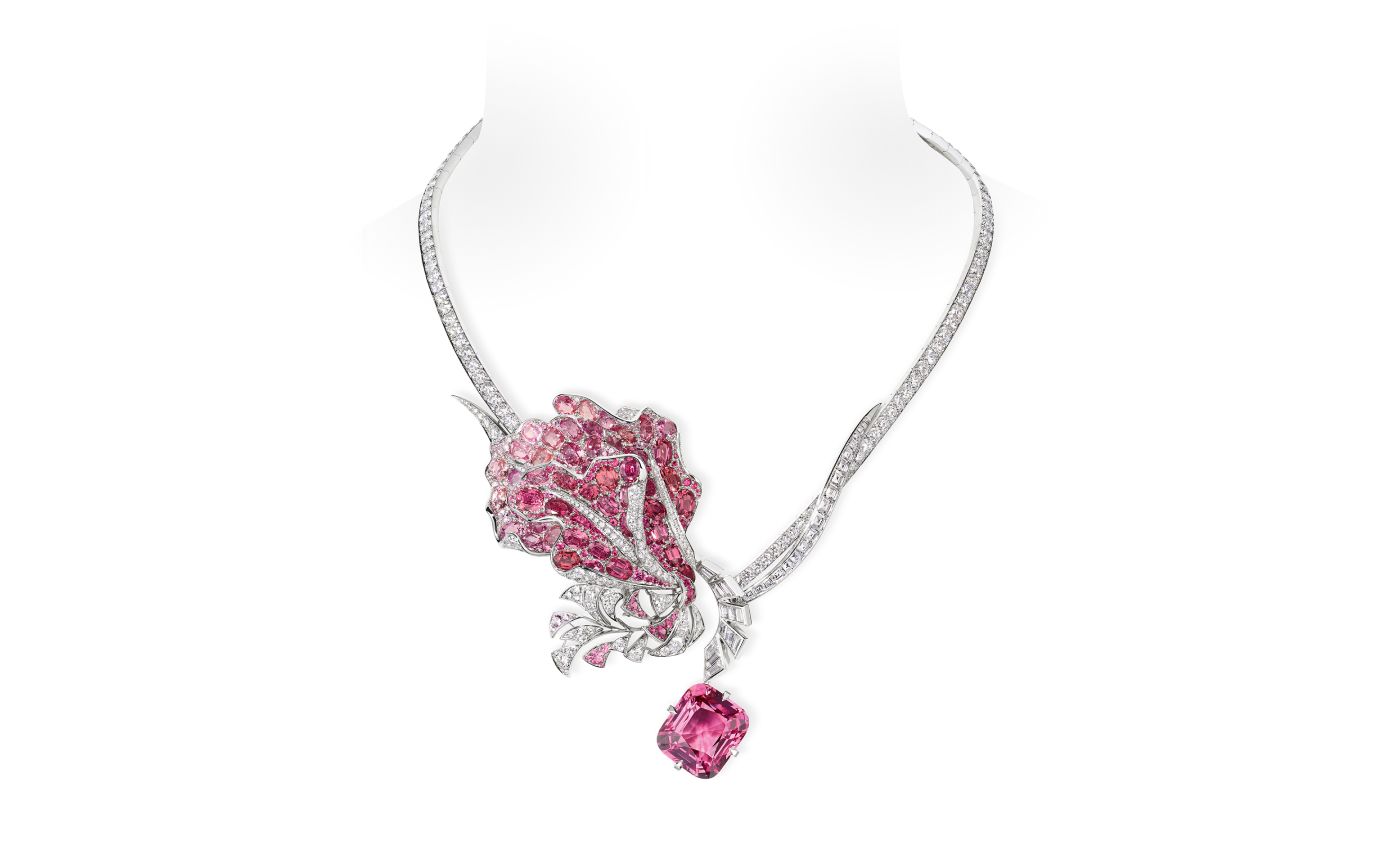 Chaumet Iris transformable necklace in white gold, set with a 24.26.ct pink spinel, Padparadscha sapphire, pink sapphire and diamond from Le Jardin de Chaumet High Jewellery collection 