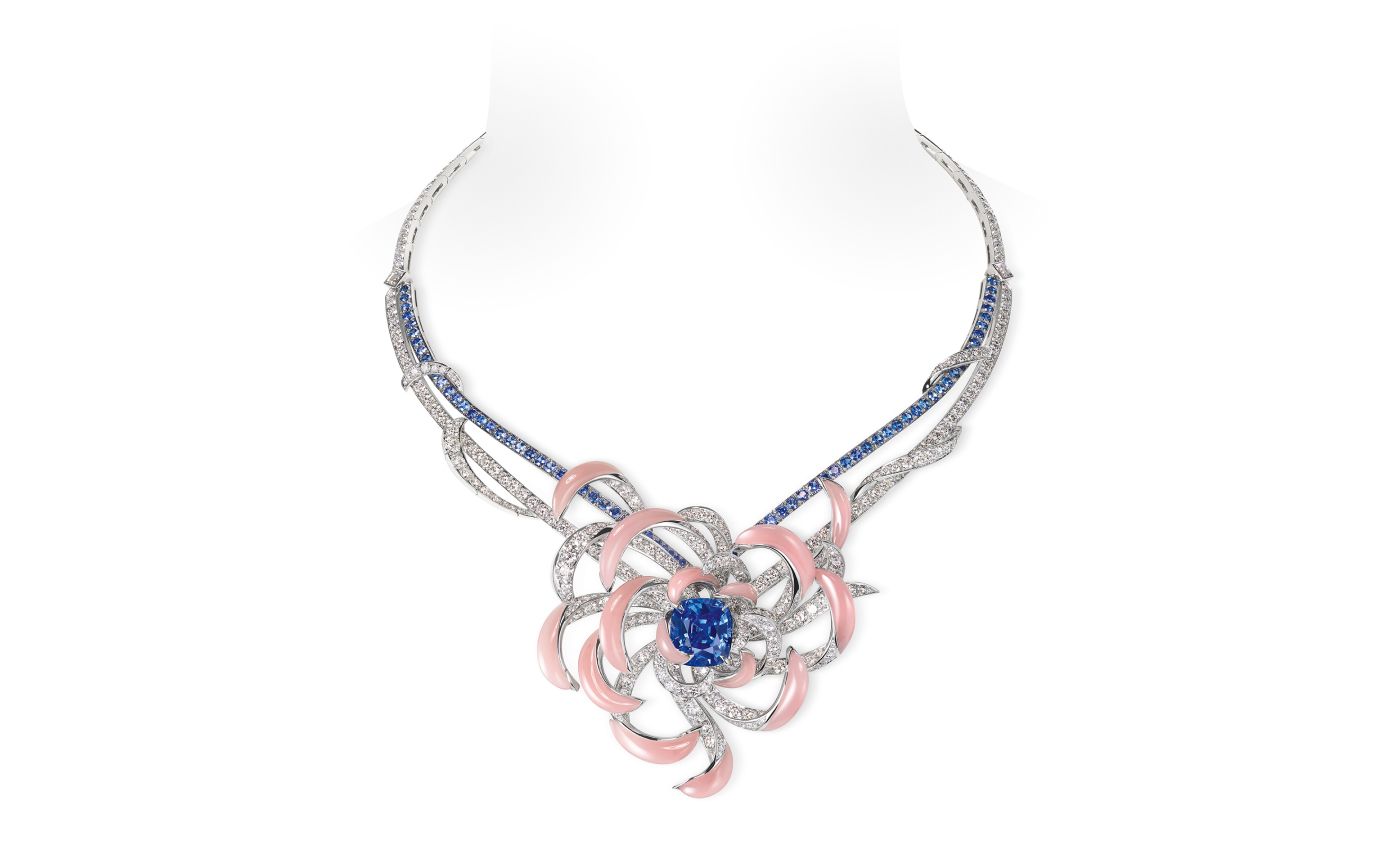 Chaumet Chrysanthème necklace in white gold, pink chalcedony, featuring a 15.71-ct cushion-cut Ceylon sapphire and diamond from Le Jardin de Chaumet High Jewellery collection