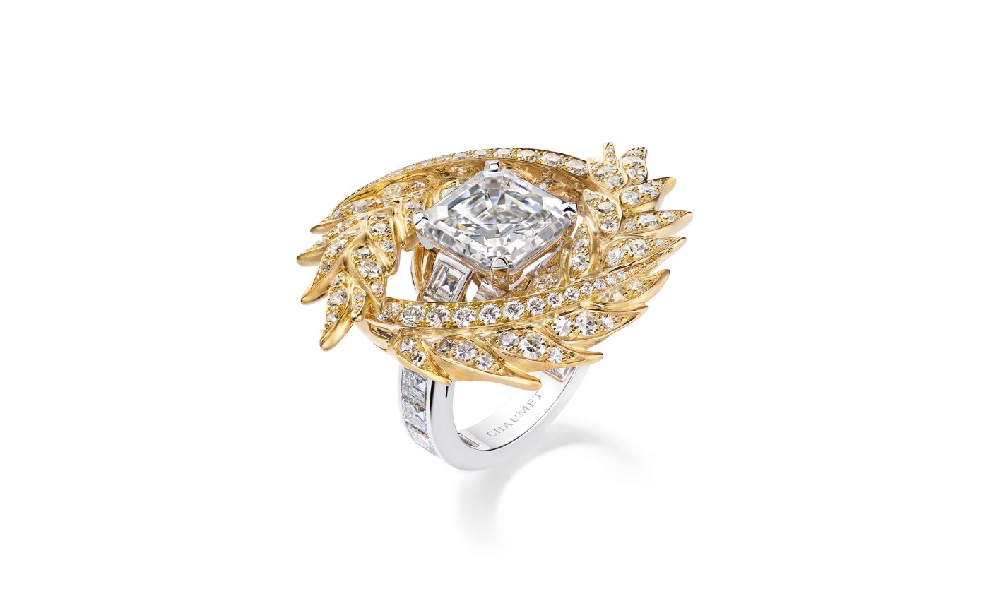 Chaumet Blé transformable ring in platinum, gold, featuring a 5.05.ct square emerald-cut diamond from Le Jardin de Chaumet High Jewellery collection 