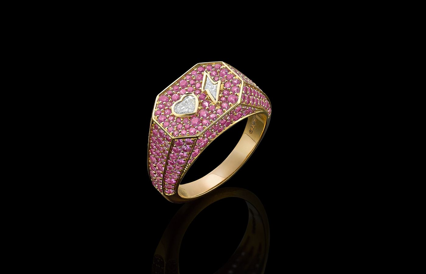  Robinson Pelham Love Struck signet ring with custom-cut diamonds and pink sapphires in 18k yellow gold, part of the Love Is All Around collection