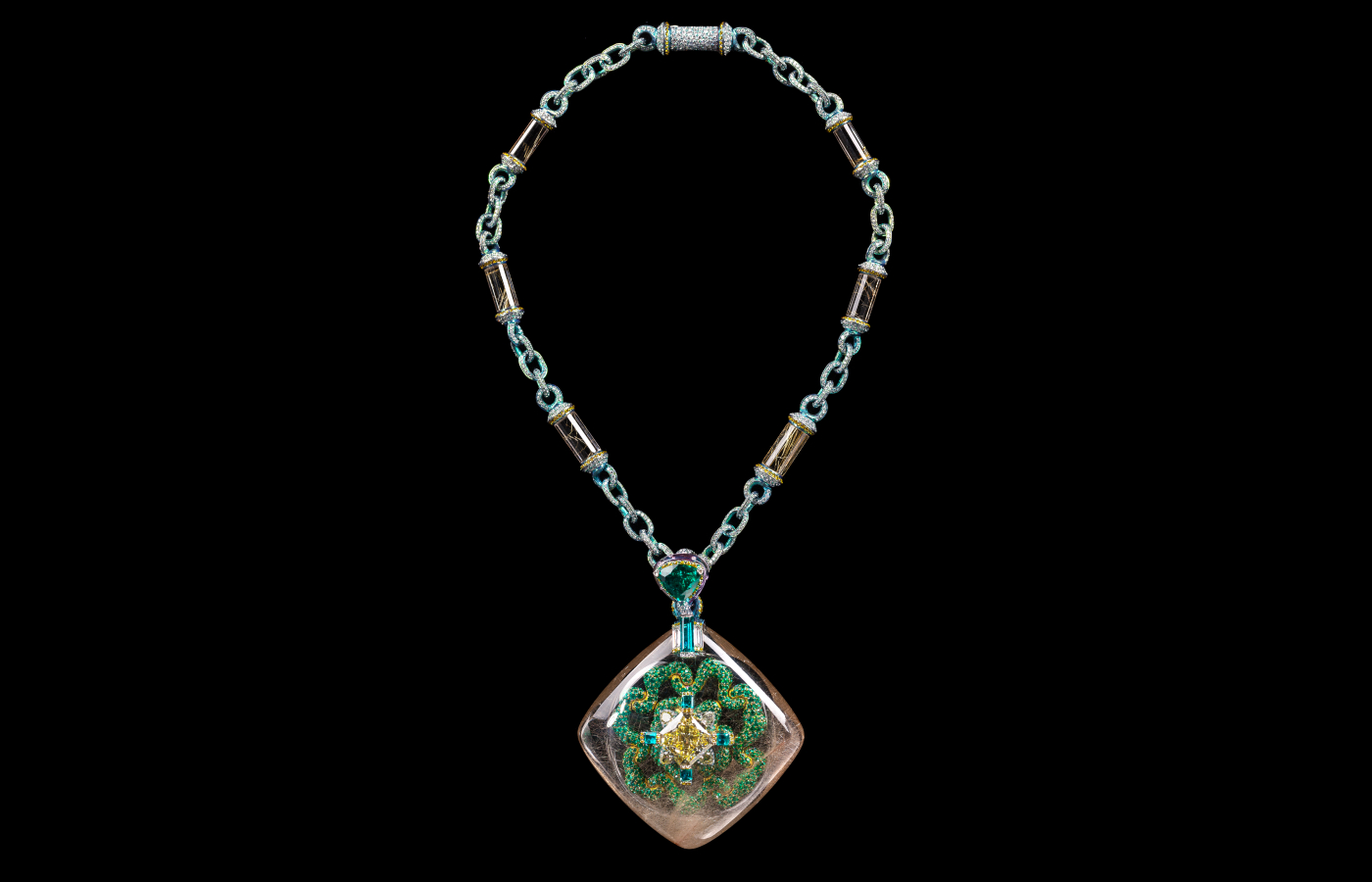  Wallace Chan Secret Abyss necklace with a 10.05-carat yellow diamond, a 211.74-carat rutilated quartz, plus yellow diamonds, colourless diamonds, further quartzes, emeralds and amethysts in titanium