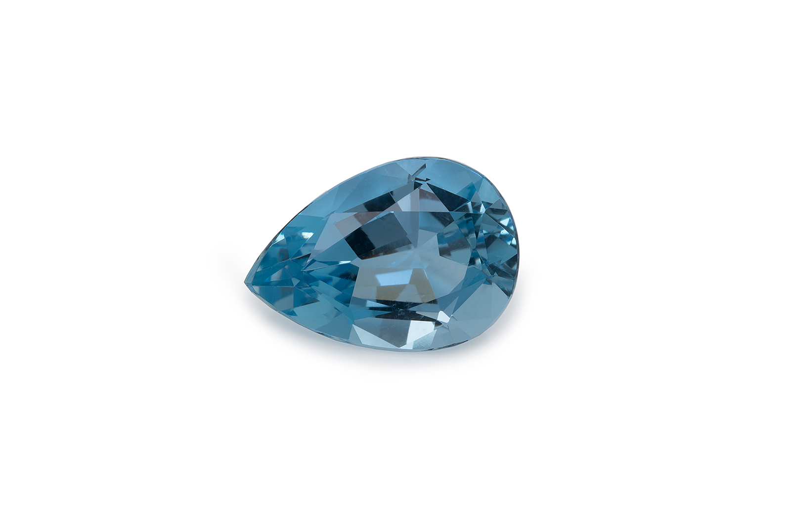  Gemhype.com ‘AAA’ aquamarine of 2.92 carats 