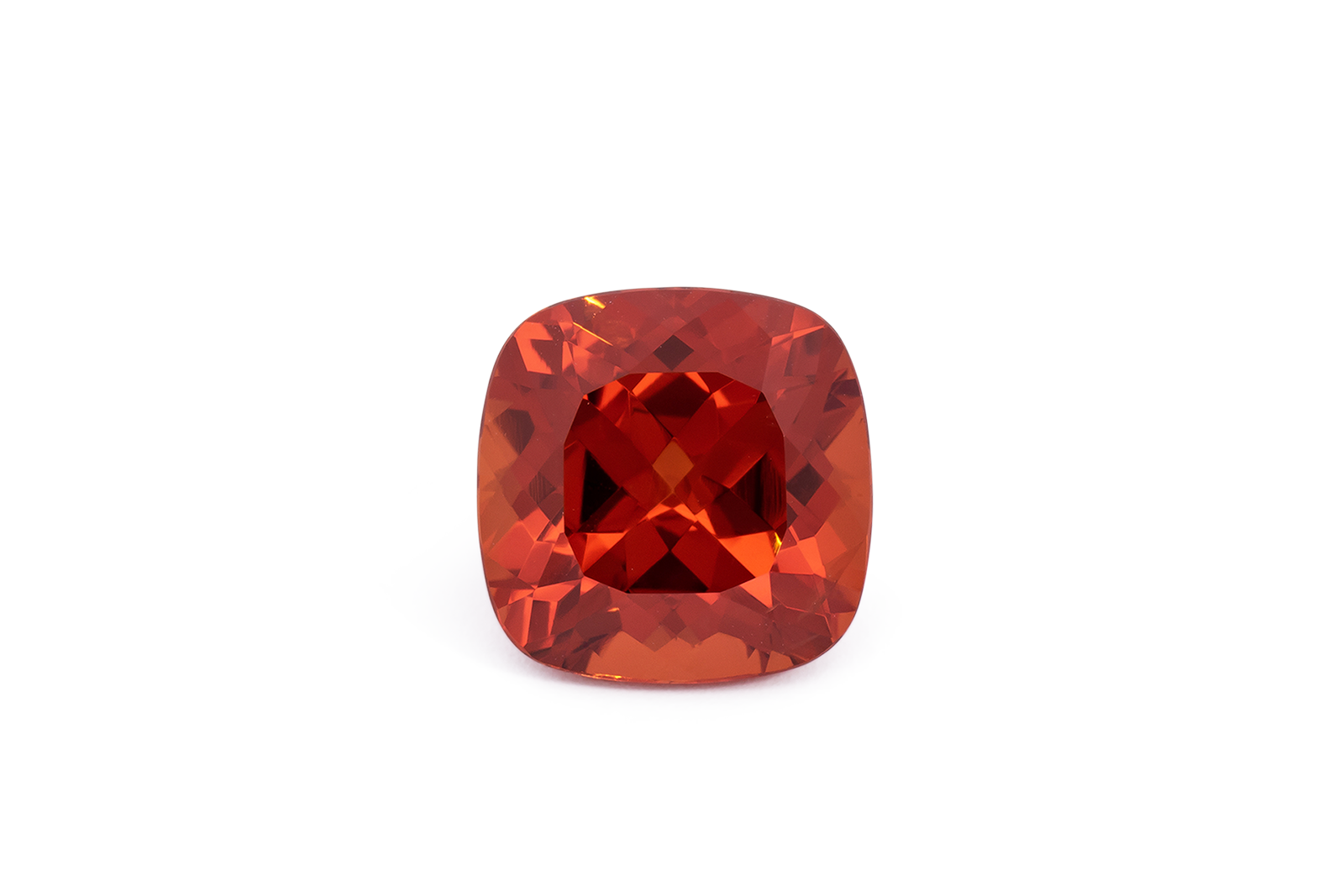  Gemhype.com mandarin garnet of 5.82 carats 