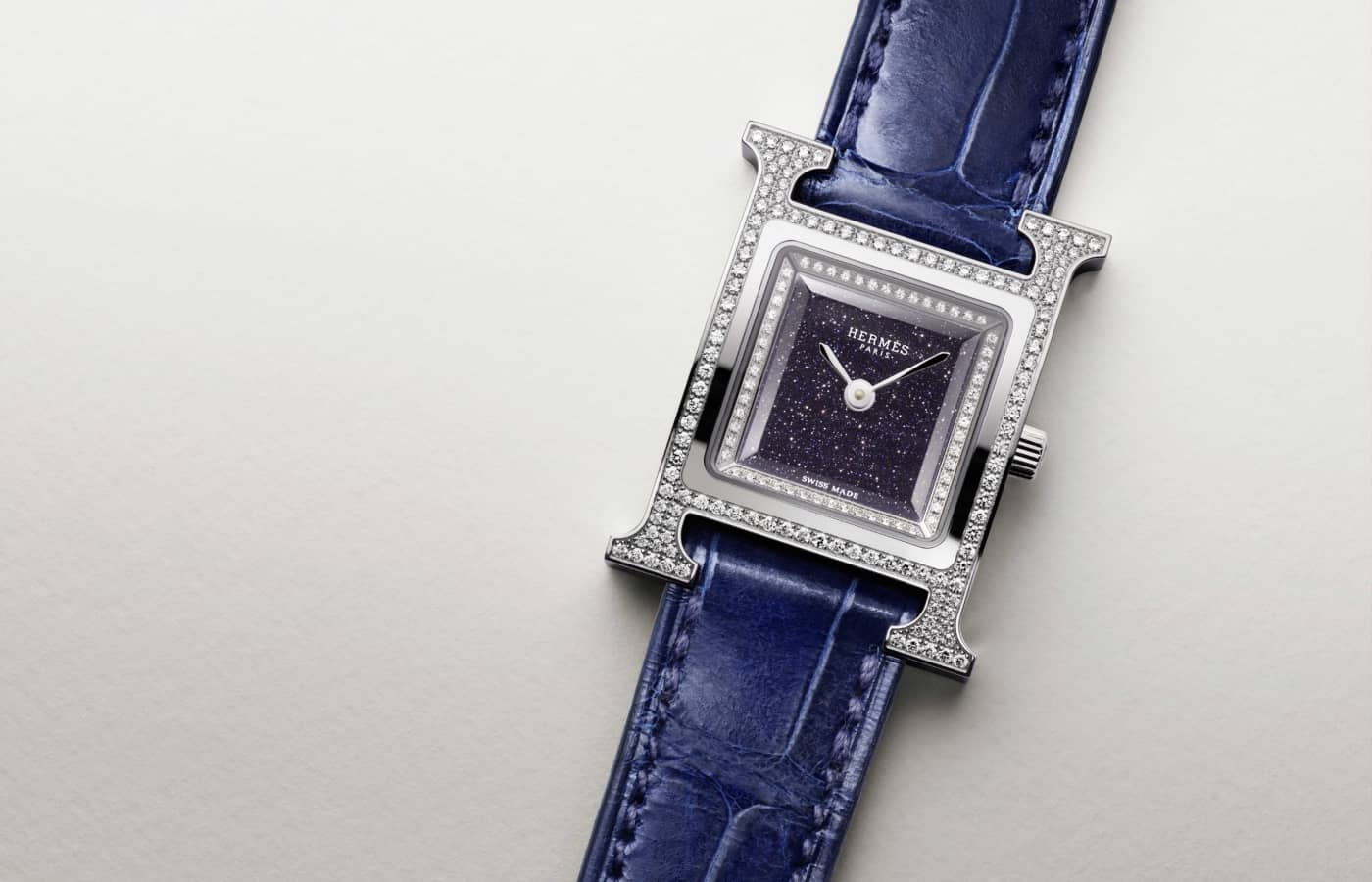  Hermès Heure H watch with a diamond-set aventurine dial