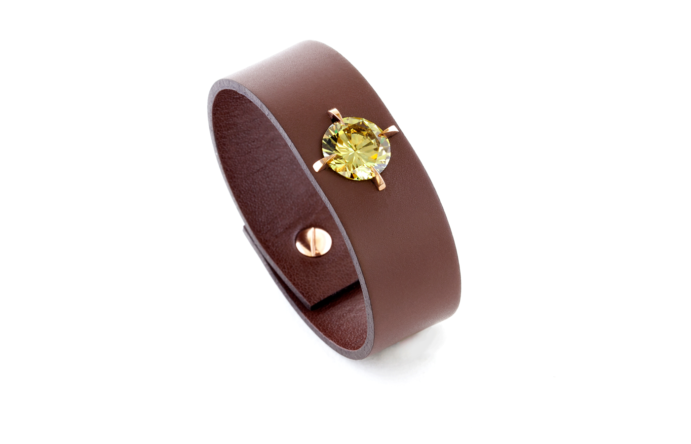 <p>Taffin leather bracelet in rose gold, featuring an 8.21-ct fancy deep brownish yellow diamond</p>
