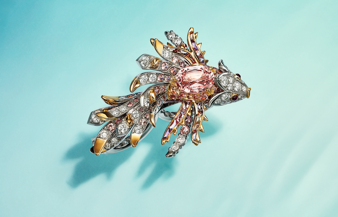  Tiffany & Co. Pisces ring in platinum and 18k yellow gold with an unenhanced esteemed Sri Lankan padparadscha sapphire of over 5 carats, unenhanced Umba and padparadscha sapphires, rubellites and diamonds from the 2023 Blue Book High Jewellery collection