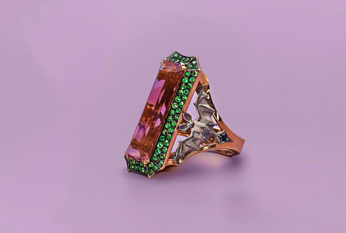 Ricardo Basta ring in rose gold, palladium, tsavorite and pink tourmaline  