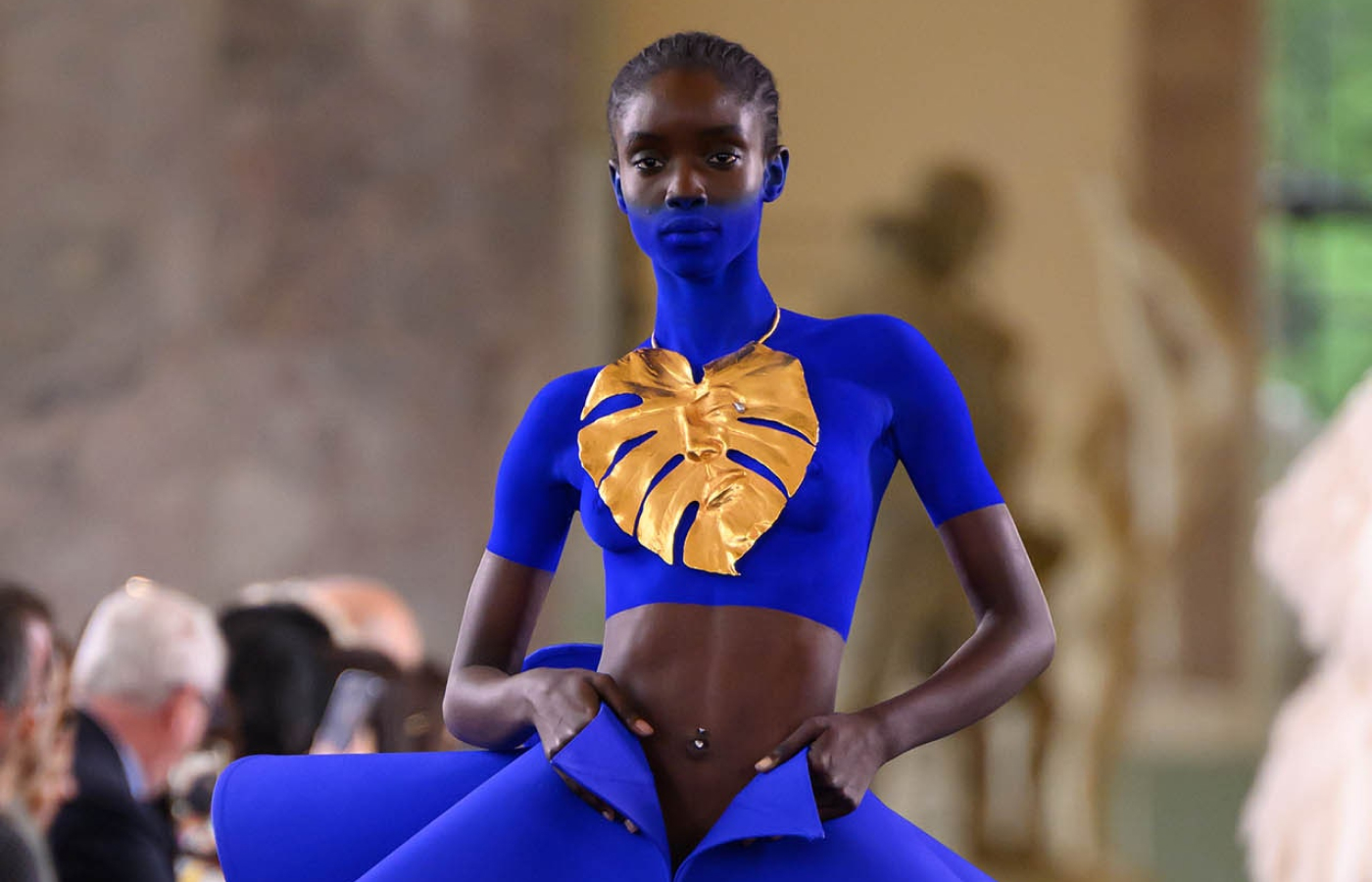  Striking yellow gold-toned neckwear at Schiaparelli AW23/24