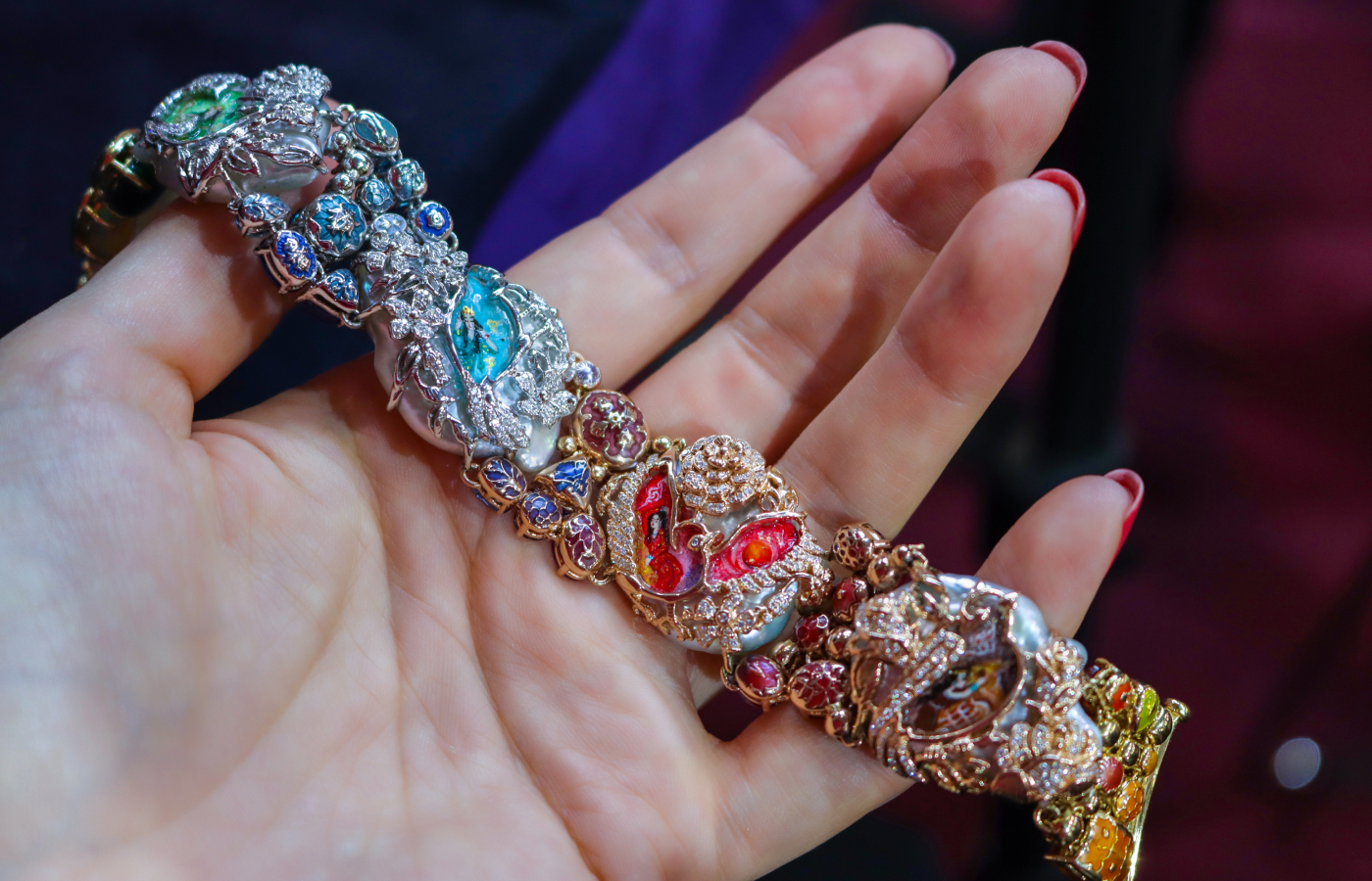  Alessio Boschi Harem's Garden High Jewellery bracelet 