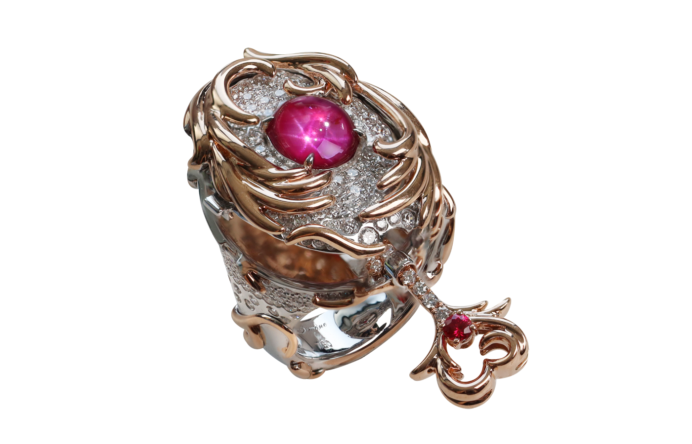  Simone Jewels Tattoo Key to Love ring in white gold, rose gold, featuring a certified unheated red star red ruby, ruby and diamond