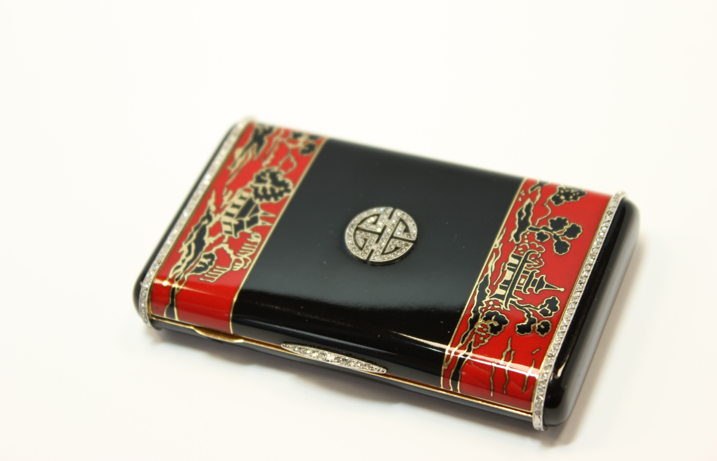  1923 Boucheron vanity case featuring a Chinese landscape in enamel and diamonds 